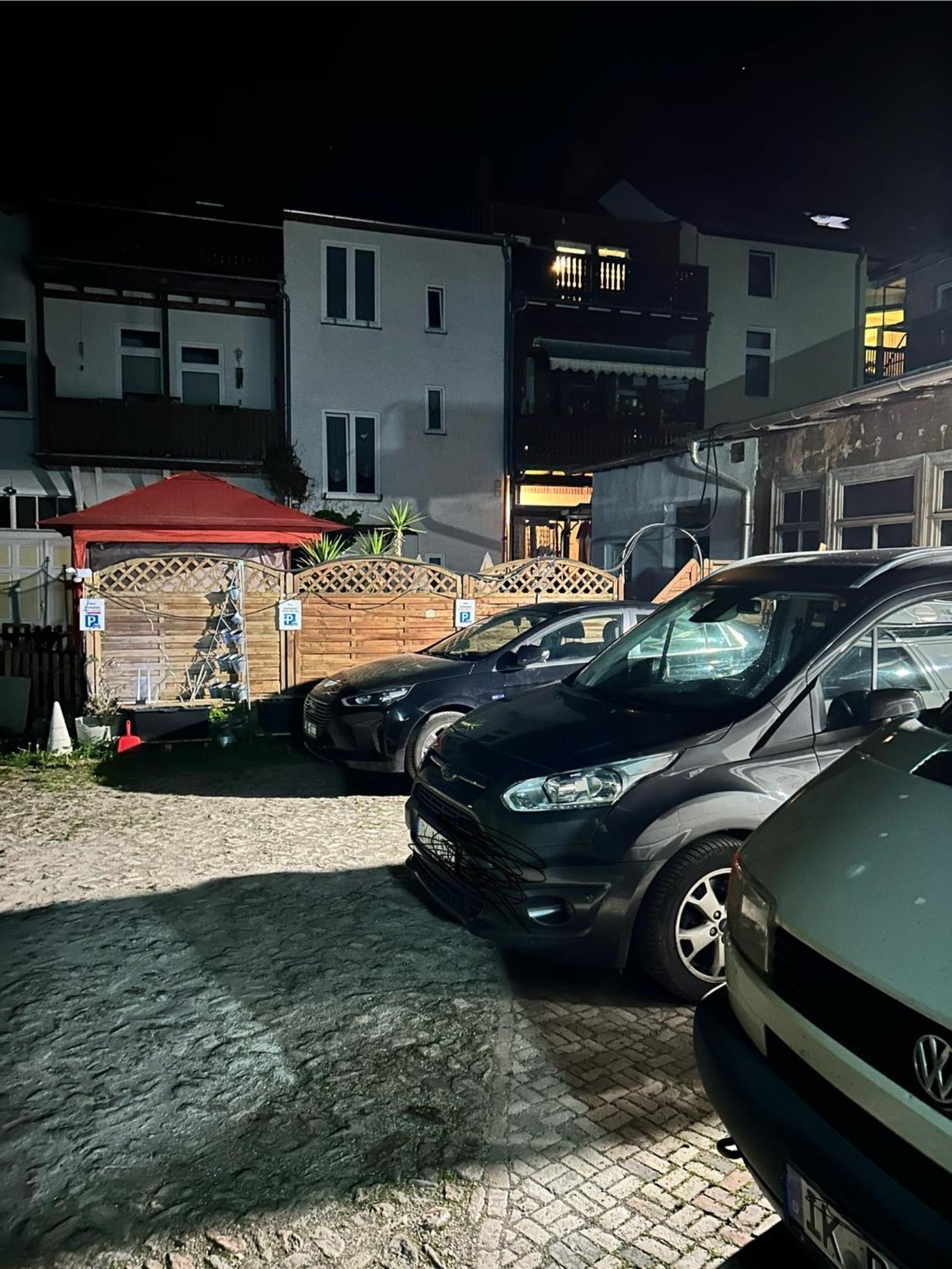 Ferienwohnung Happyhome Bahnhofnah Gemuetlich Familiaer Arnstadt Eksteriør bilde