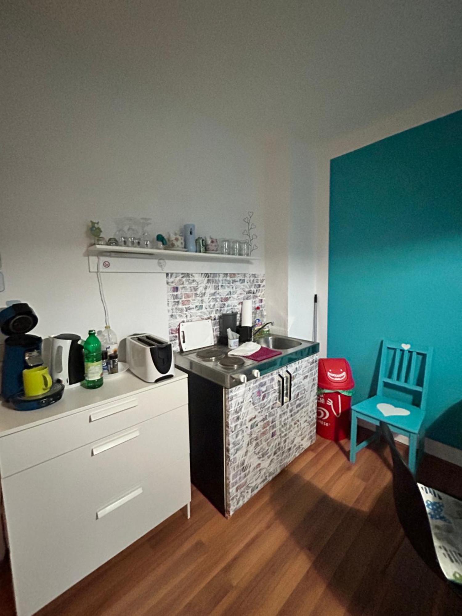 Ferienwohnung Happyhome Bahnhofnah Gemuetlich Familiaer Arnstadt Eksteriør bilde